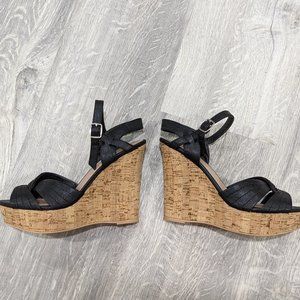 Platform black sandal with cork heel